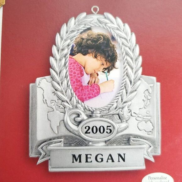 Hallmark Keepsake Ornament Childs Academic Award Medal Photo Frame Personalize - Picture 1 of 4